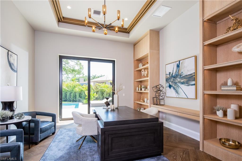 PELICAN BAY WOODS - Residential