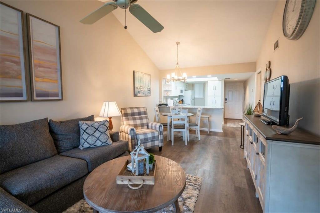 WILD PINES - Residential