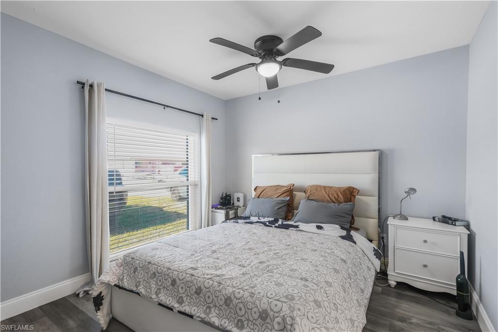 SAN CARLOS PARK - Residential