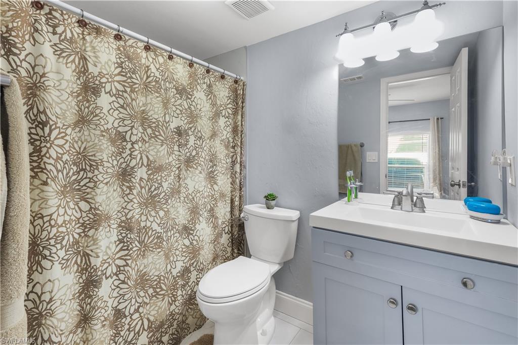 SAN CARLOS PARK - Residential