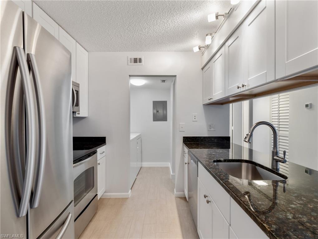 PINE RIDGE OF FORT MYERS VILLAGE - Residential