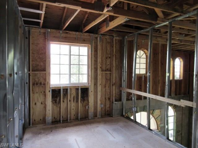 OLYMPIA POINTE - Residential