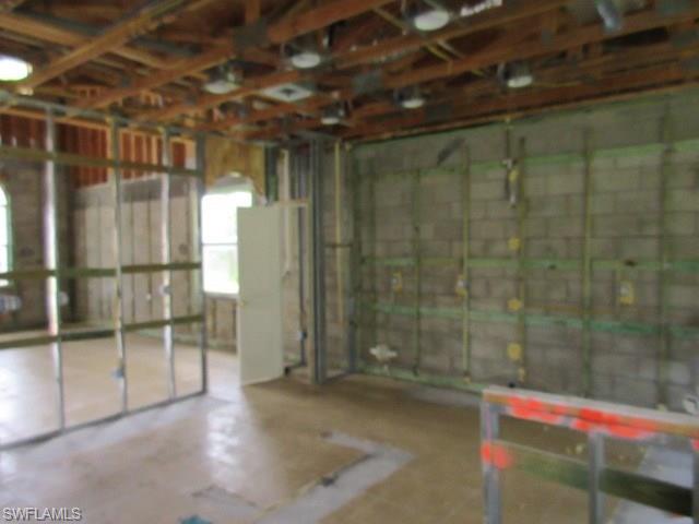 OLYMPIA POINTE - Residential