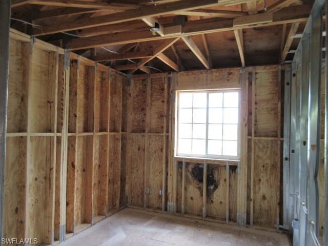 OLYMPIA POINTE - Residential