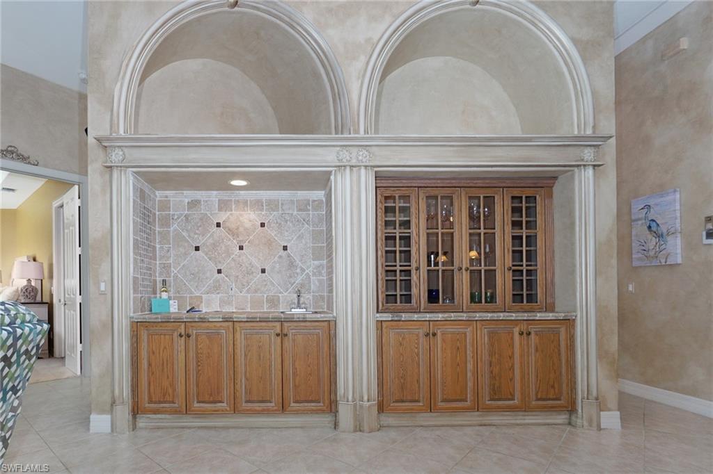 SHEFFIELD VILLAS - Residential Lease