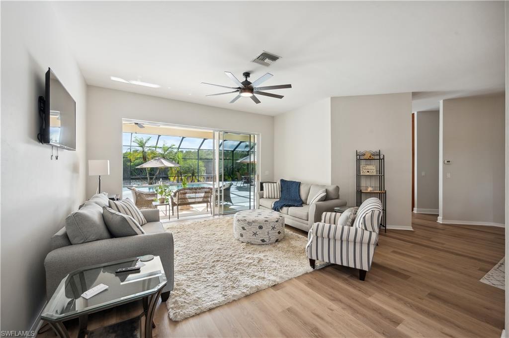 PORT OF THE ISLANDS - Residential