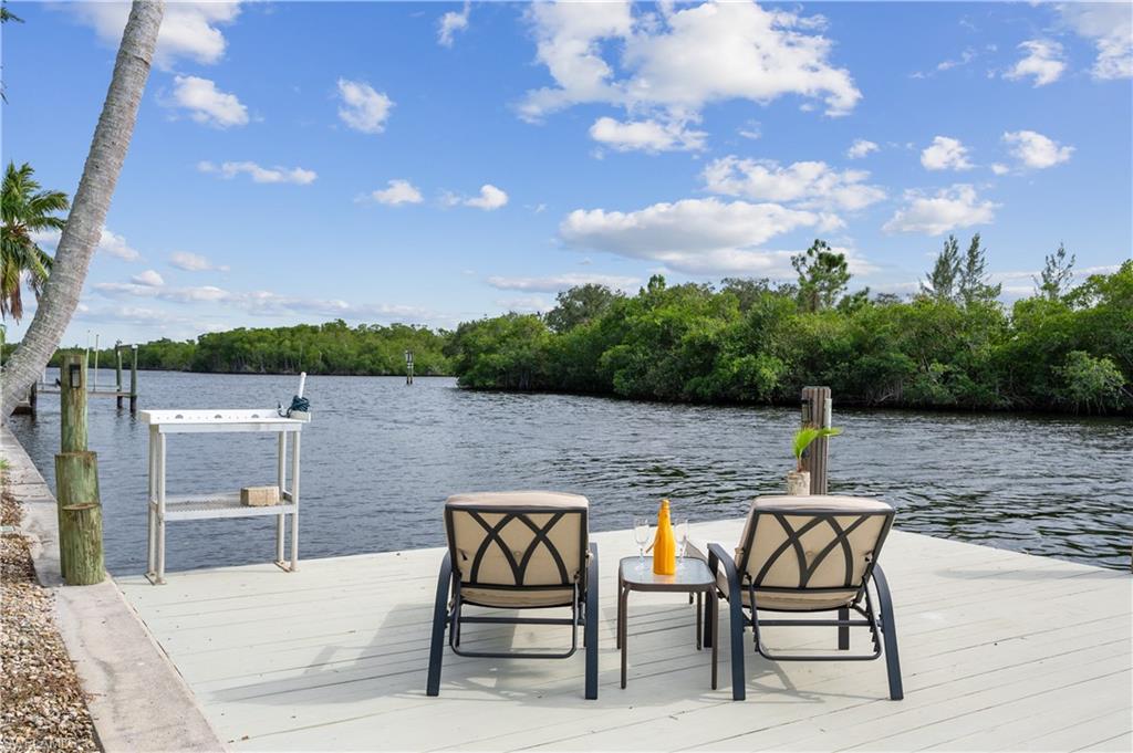 PORT OF THE ISLANDS - Residential