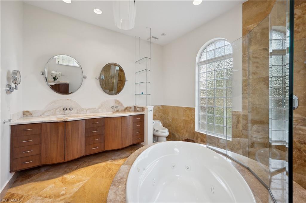 PORT OF THE ISLANDS - Residential