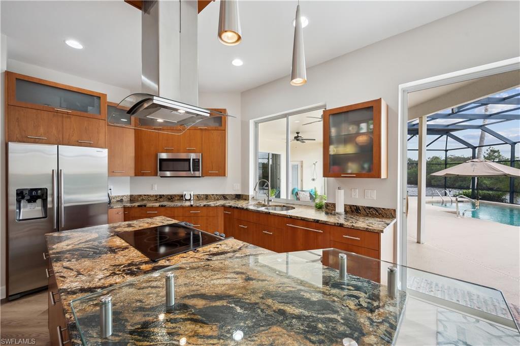 PORT OF THE ISLANDS - Residential