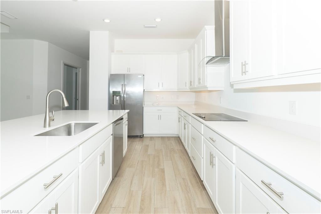 THE NATIONAL GOLF & COUNTRY CLUB AT AVE MARIA - Residential Lease