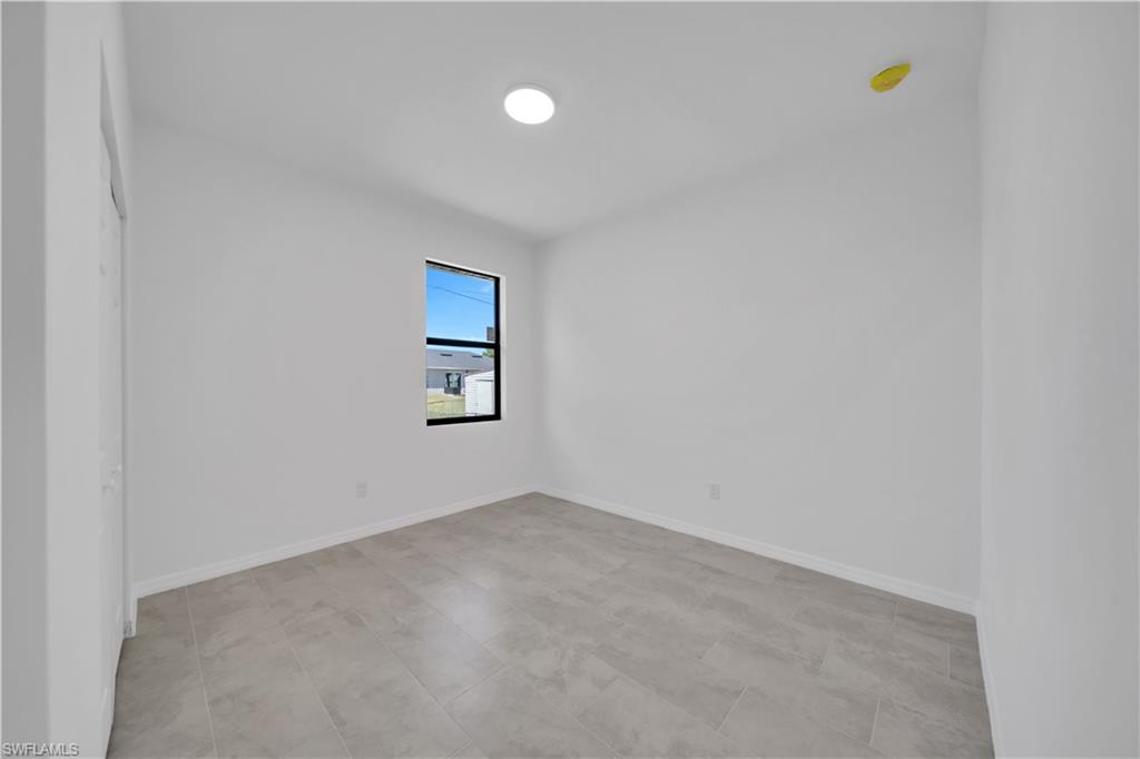 PORT CHARLOTTE - Residential