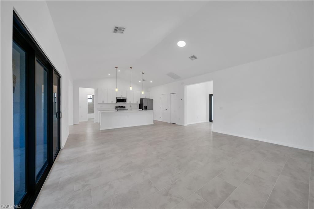 PORT CHARLOTTE - Residential