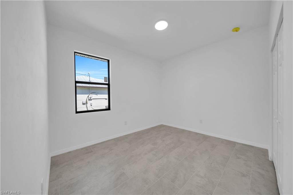 PORT CHARLOTTE - Residential