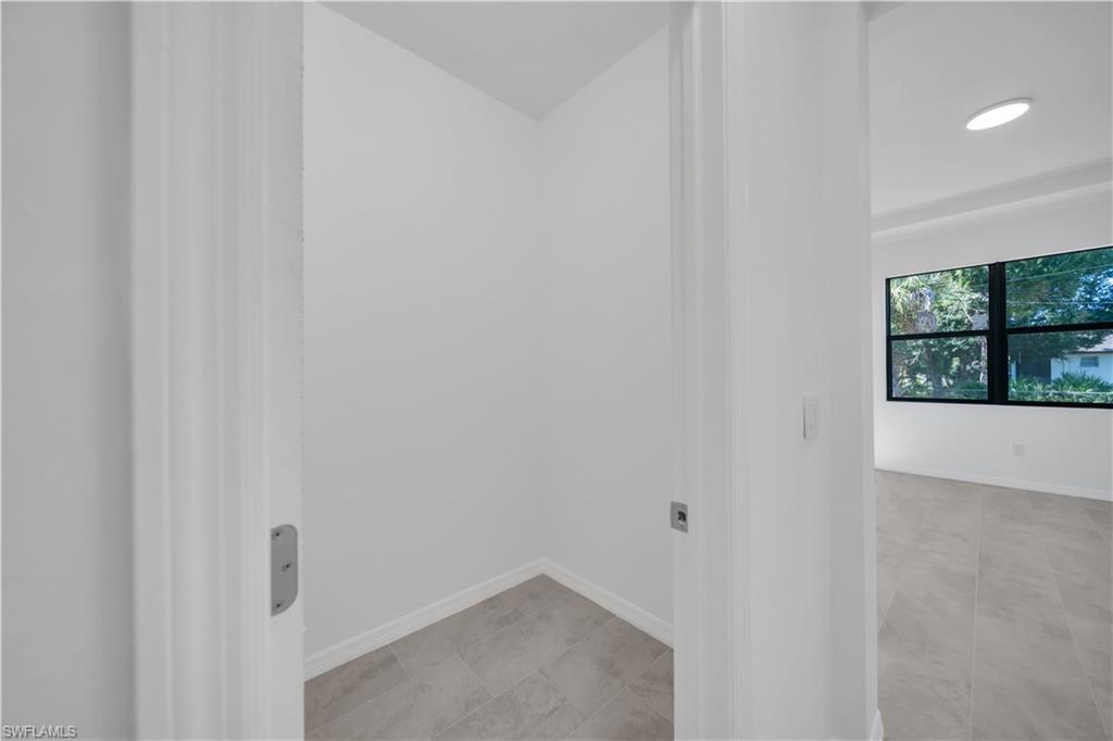 PORT CHARLOTTE - Residential