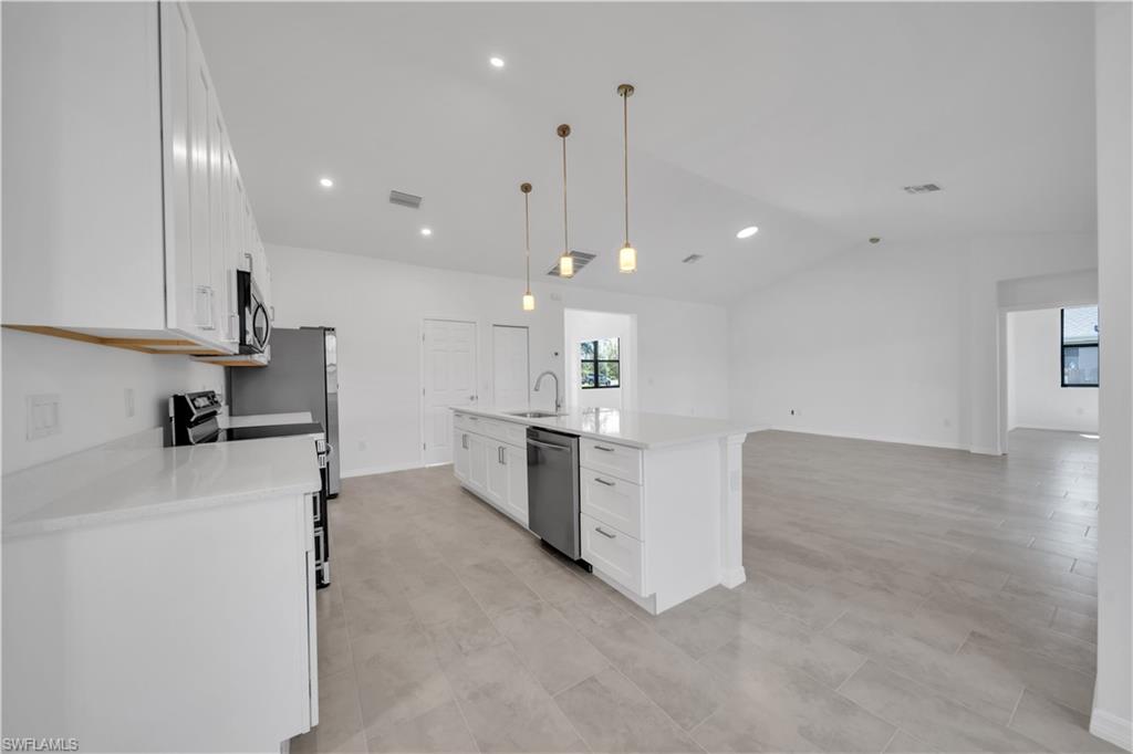 PORT CHARLOTTE - Residential