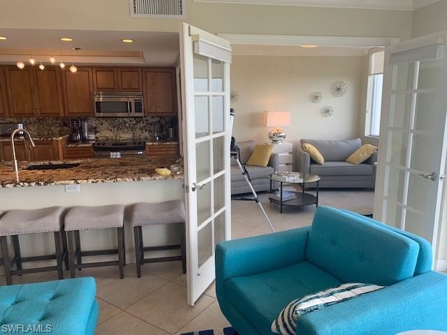 ST NICOLE - Residential Lease