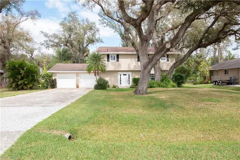 7325 Sean Ln, North Fort Myers, FL 33917 - MLS#: 225003139