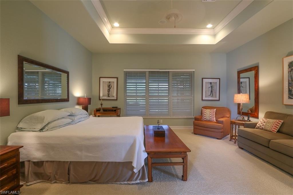 BELLE MEADE - Residential