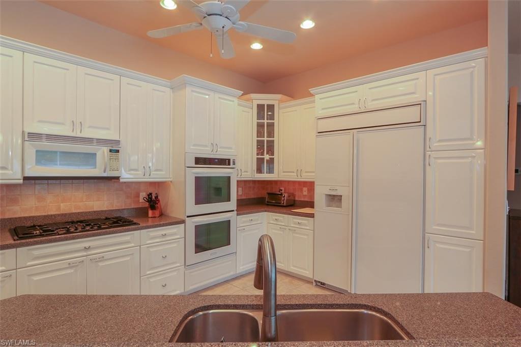 BELLE MEADE - Residential