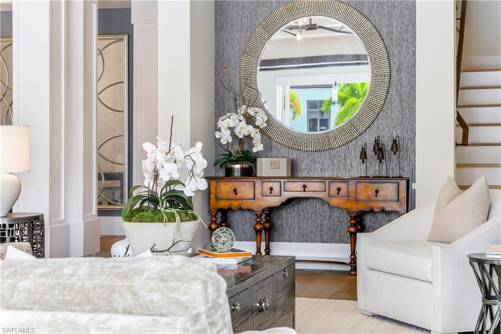 AQUALANE SHORES - Residential