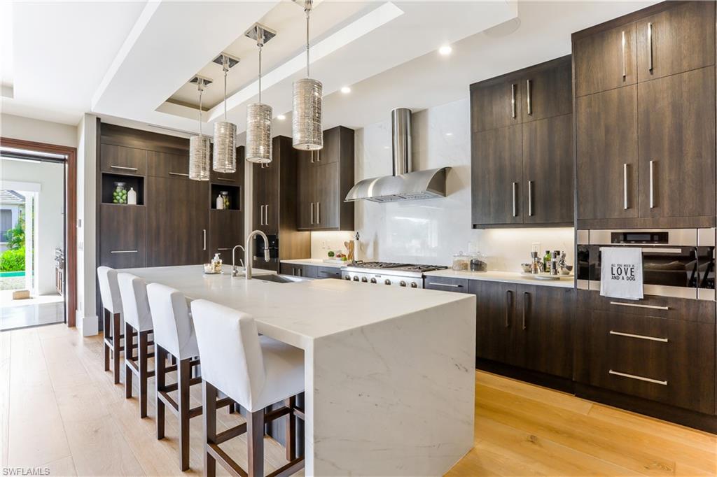 AQUALANE SHORES - Residential