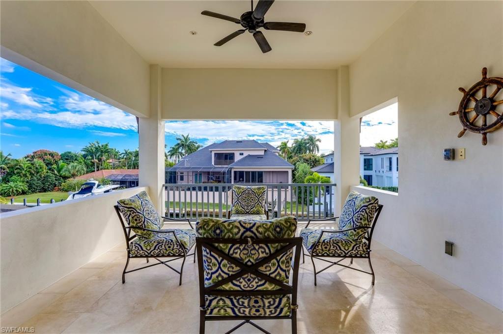 AQUALANE SHORES - Residential