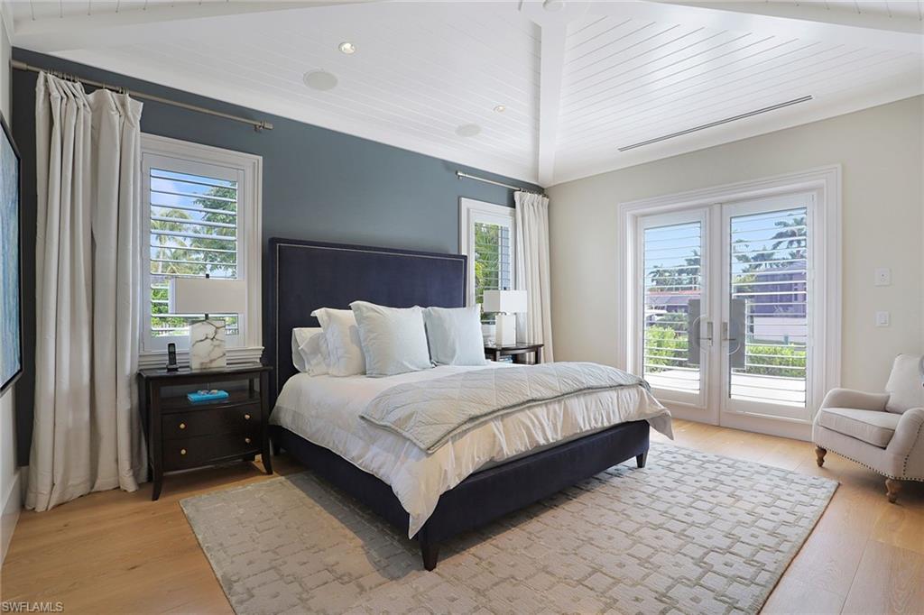 AQUALANE SHORES - Residential