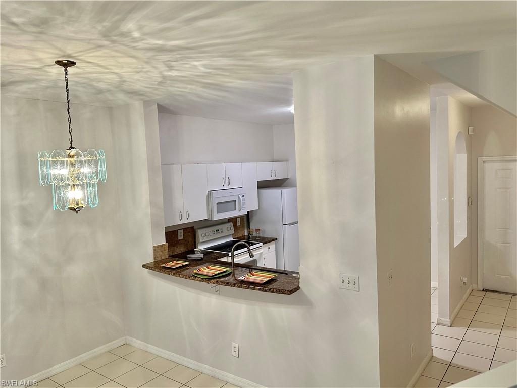 FOREST LAKE TOWNHOMES - Residential