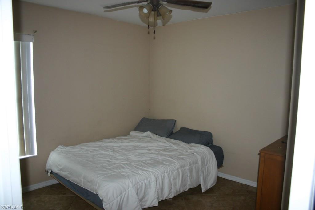 SAN CARLOS PARK - Residential