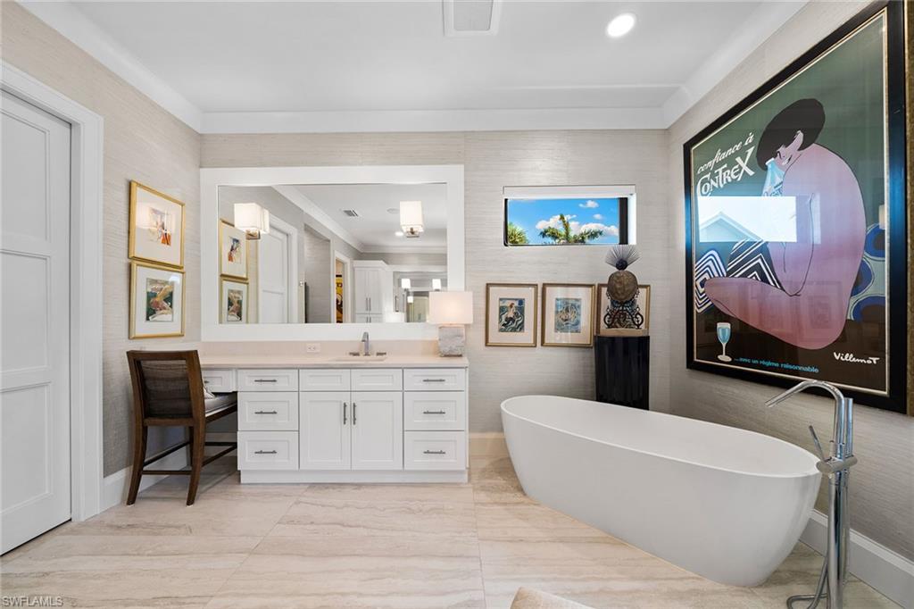 SOUTHPORT ON THE BAY - Residential