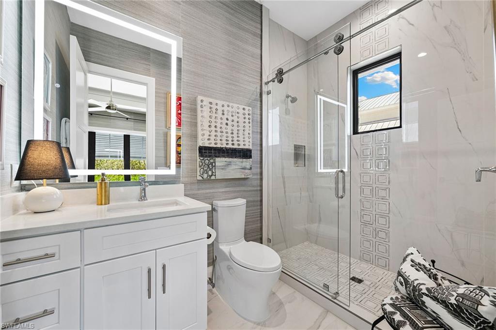 SOUTHPORT ON THE BAY - Residential