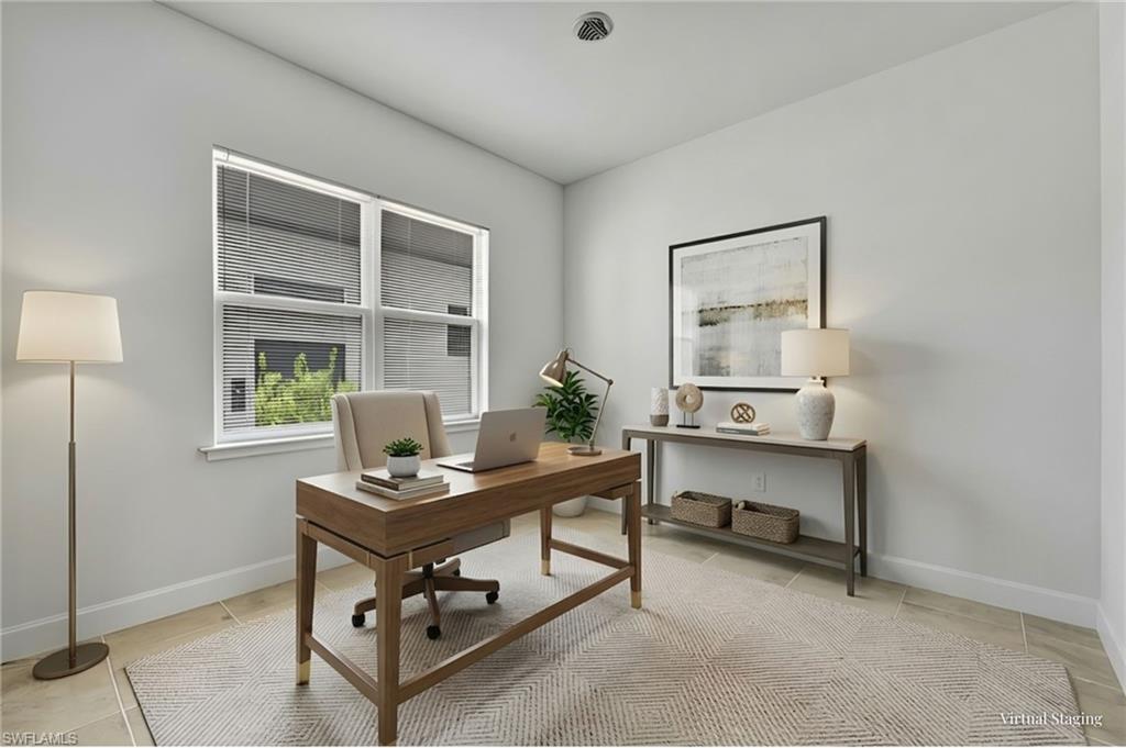 VALENCIA TRAILS - Residential Lease