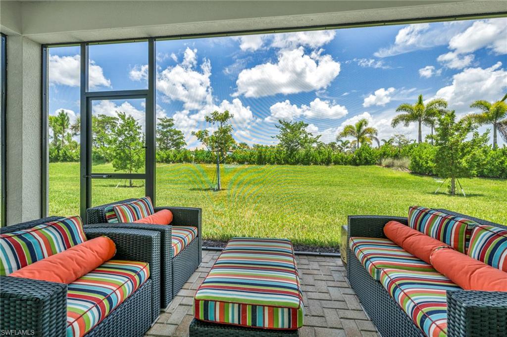 VALENCIA TRAILS - Residential Lease