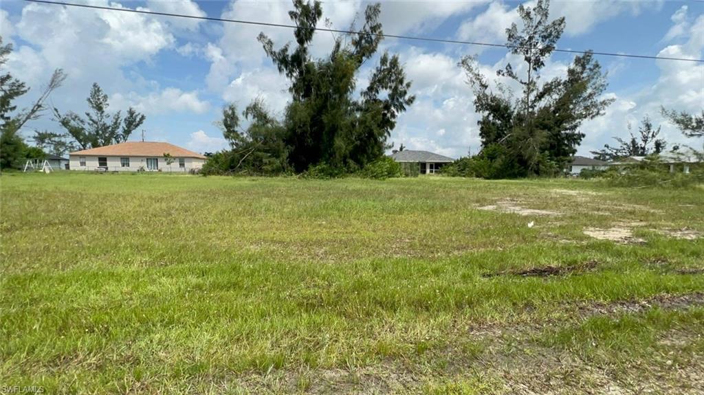 CAPE CORAL - LEE COUNTY INDUSTRIAL PARK - Land