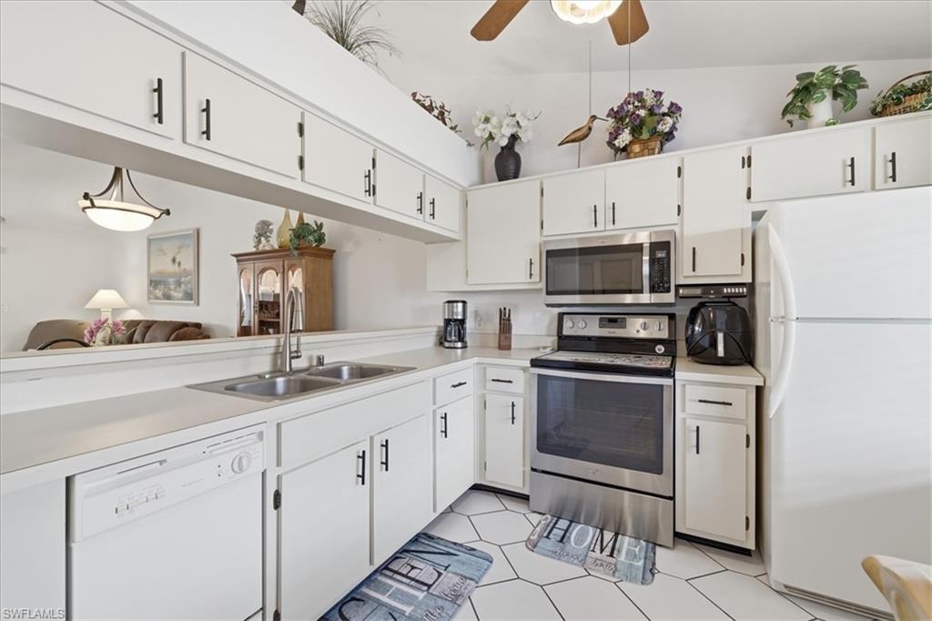 TIMBERLINE VILLAGE - Residential