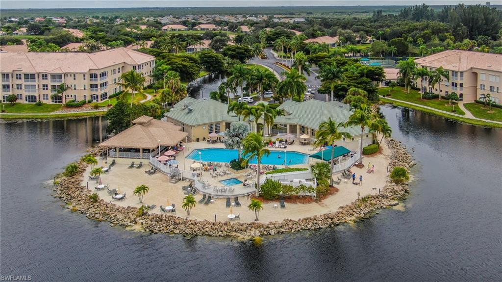 SUTTON WALK - Residential