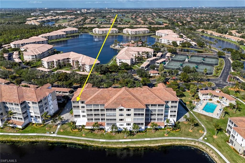 SUTTON WALK - Residential