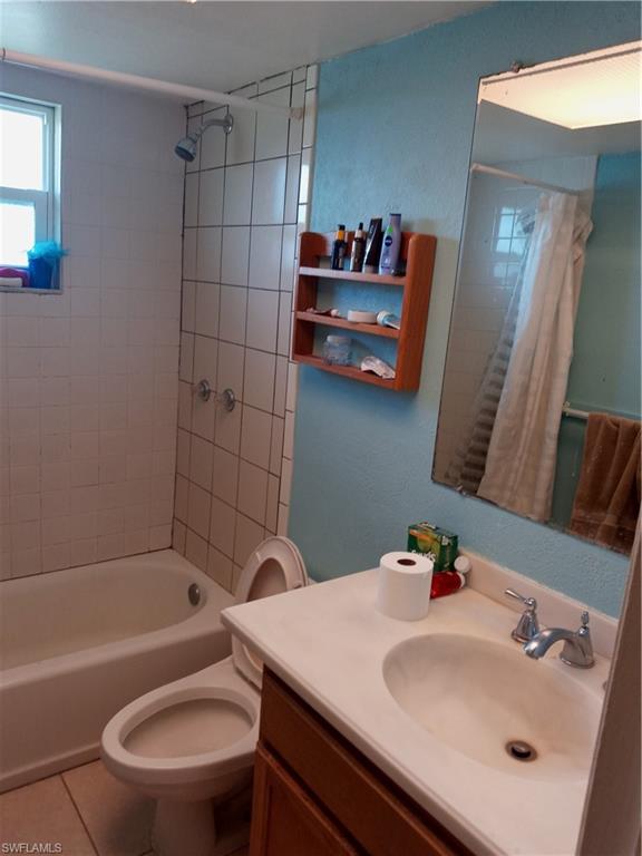 PINE MANOR - Residential