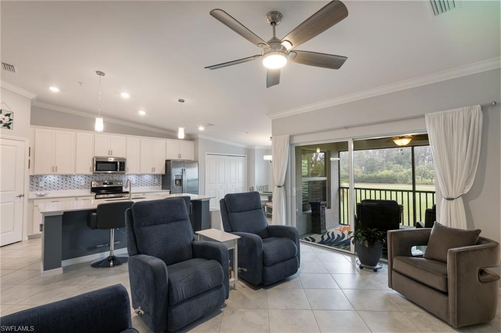 6082 National BLVD 124