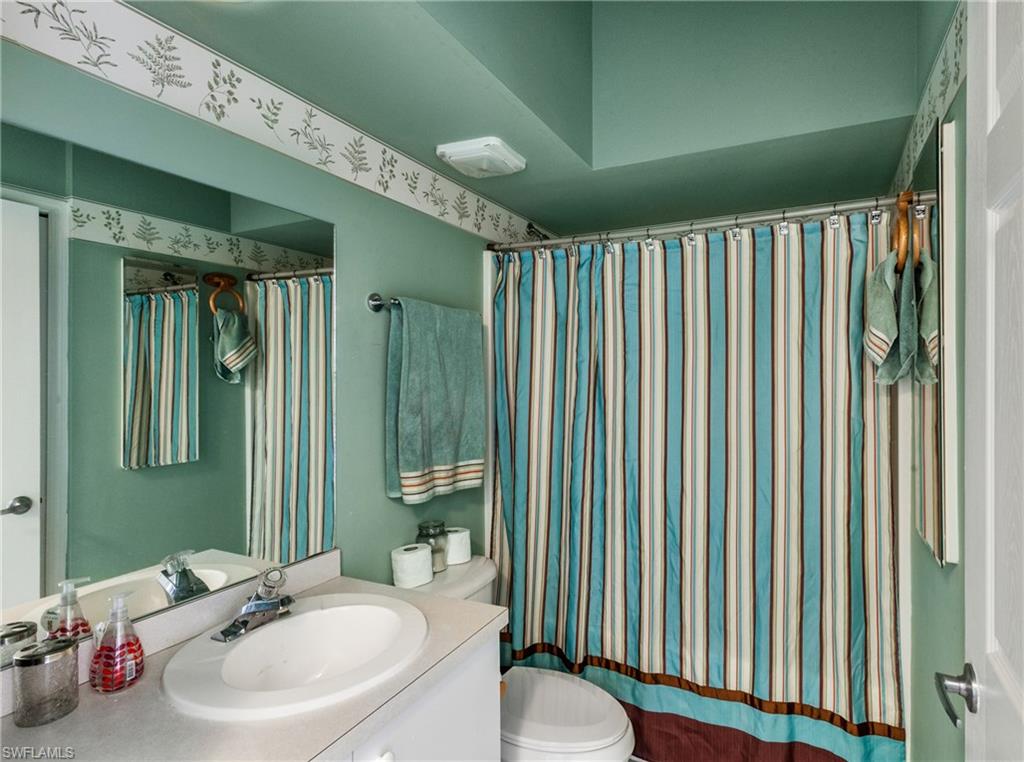 MANORS AT FOUNTAIN LAKES - Residential