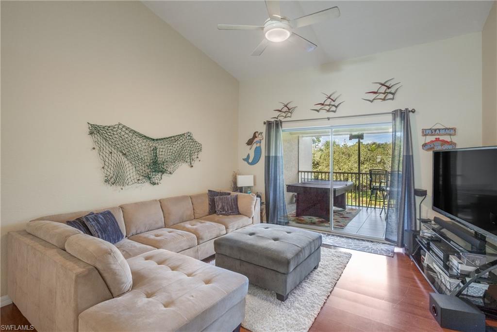 MANORS AT FOUNTAIN LAKES - Residential