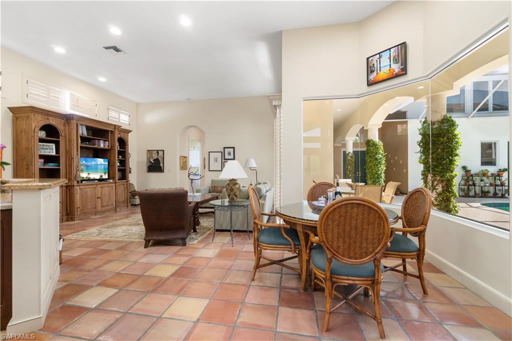 AUDUBON COUNTRY CLUB - Residential