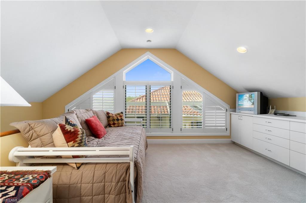 AUDUBON COUNTRY CLUB - Residential