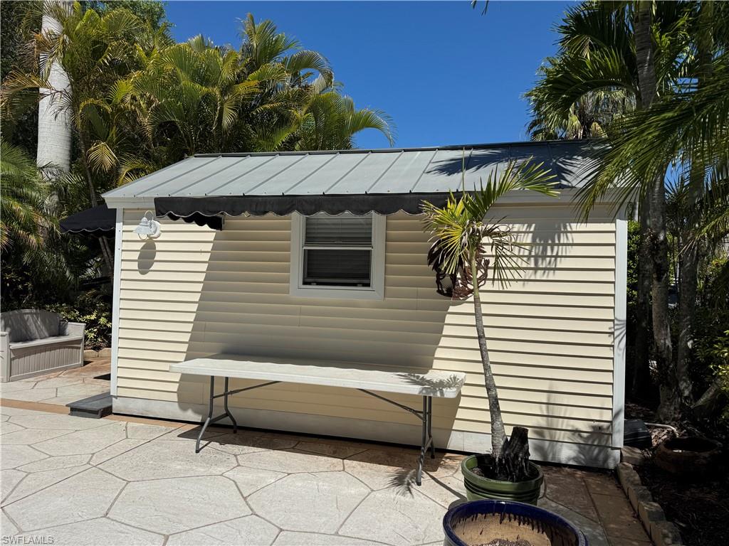 RIVERBEND MOTORCOACH RESORT - Land