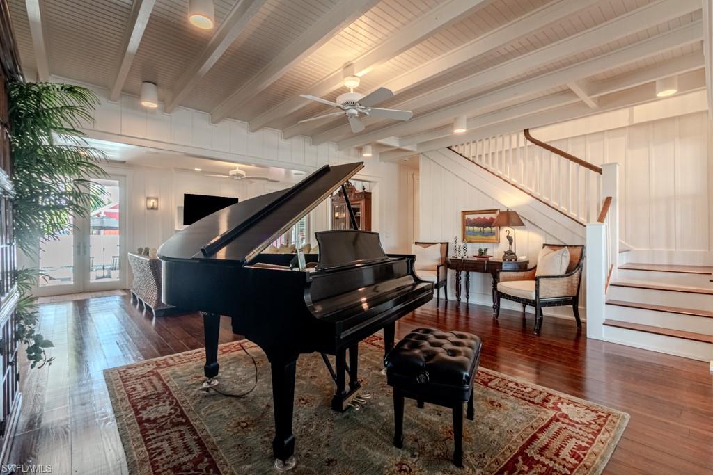 OLDE NAPLES - Residential Lease