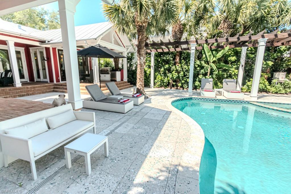 OLDE NAPLES - Residential Lease