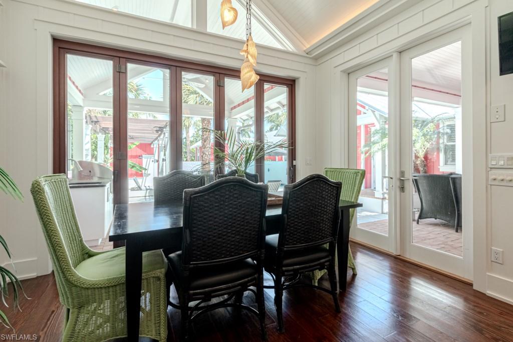 OLDE NAPLES - Residential Lease