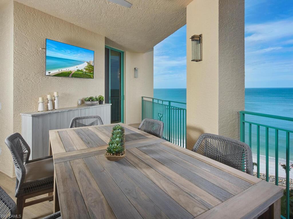 960 Cape Marco DR 1001