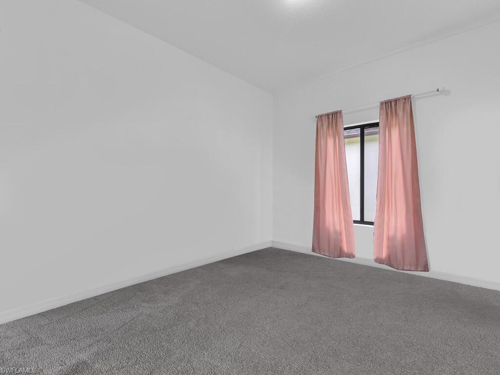 MAPLE RIDGE - Residential