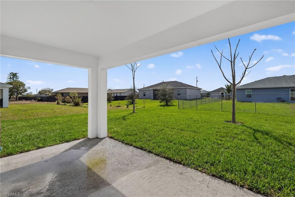 CAPE CORAL - Residential